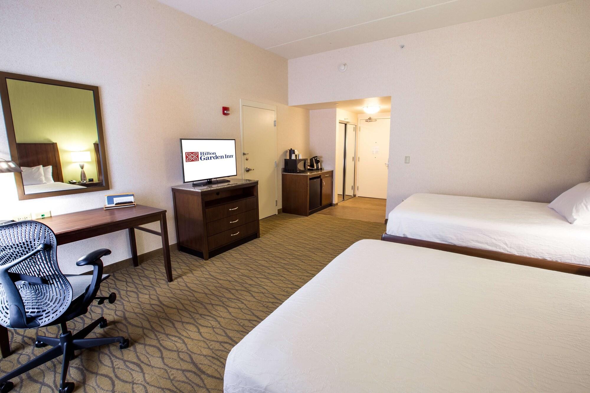 Hilton Garden Inn Стейт Колидж Екстериор снимка