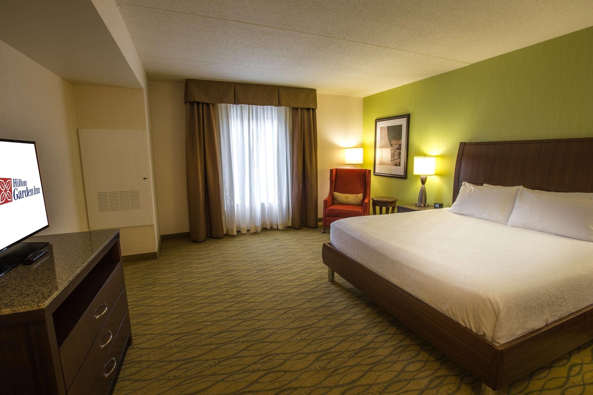 Hilton Garden Inn Стейт Колидж Екстериор снимка