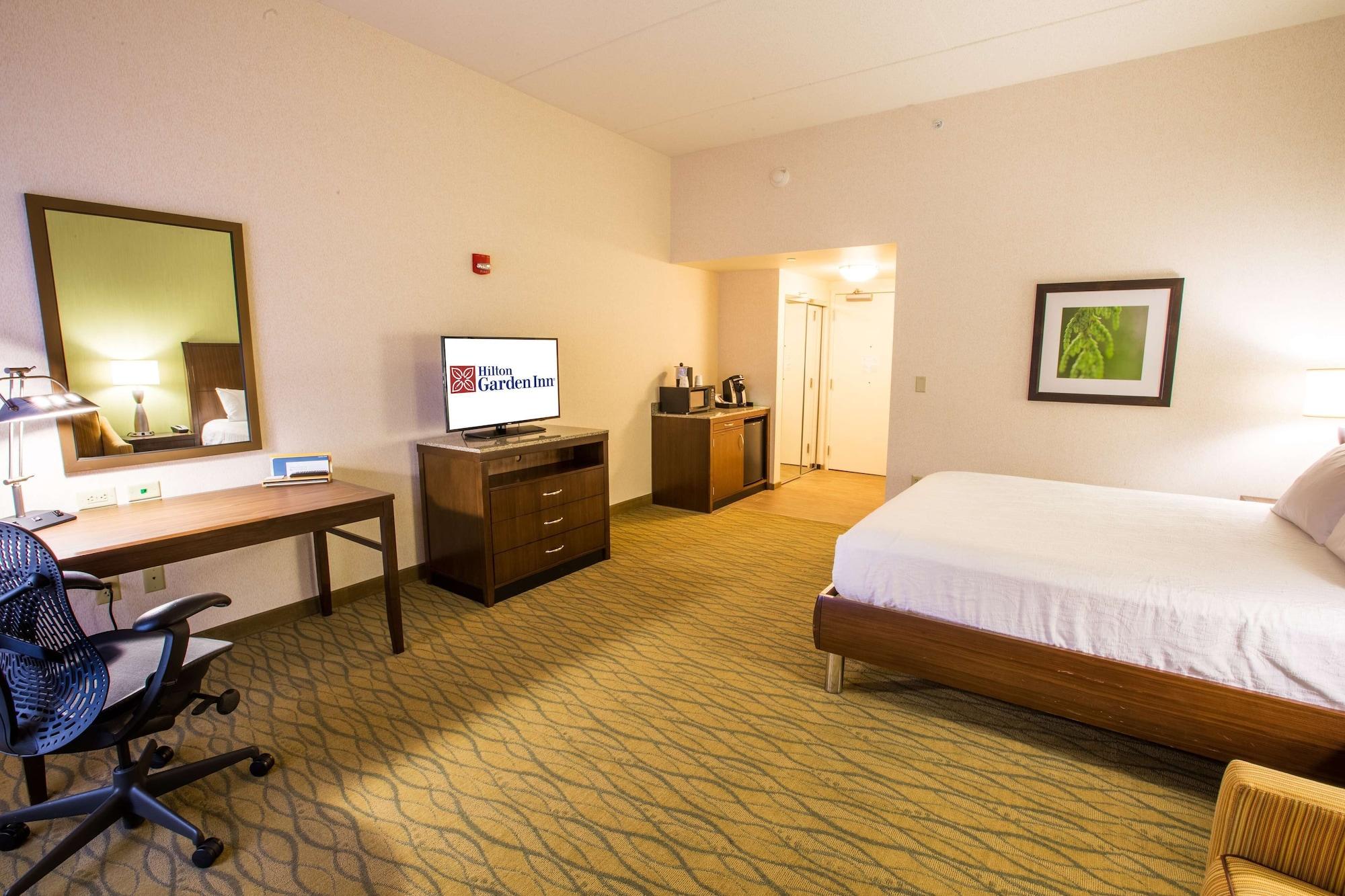 Hilton Garden Inn Стейт Колидж Екстериор снимка