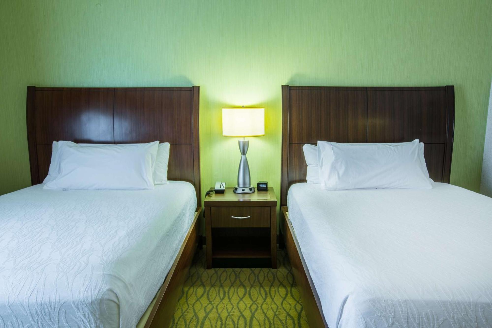 Hilton Garden Inn Стейт Колидж Екстериор снимка