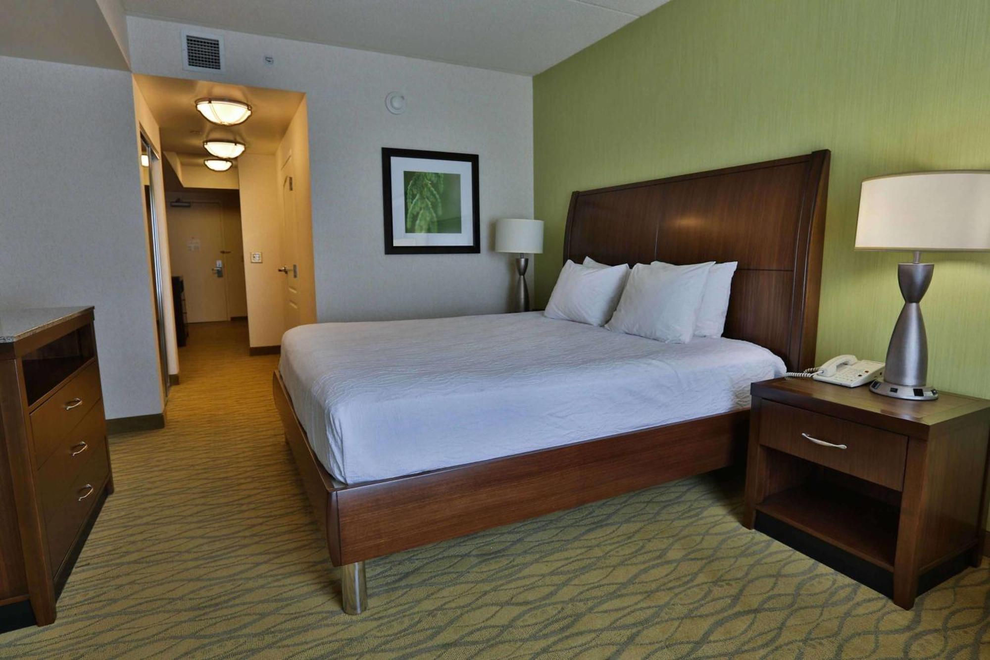 Hilton Garden Inn Стейт Колидж Екстериор снимка