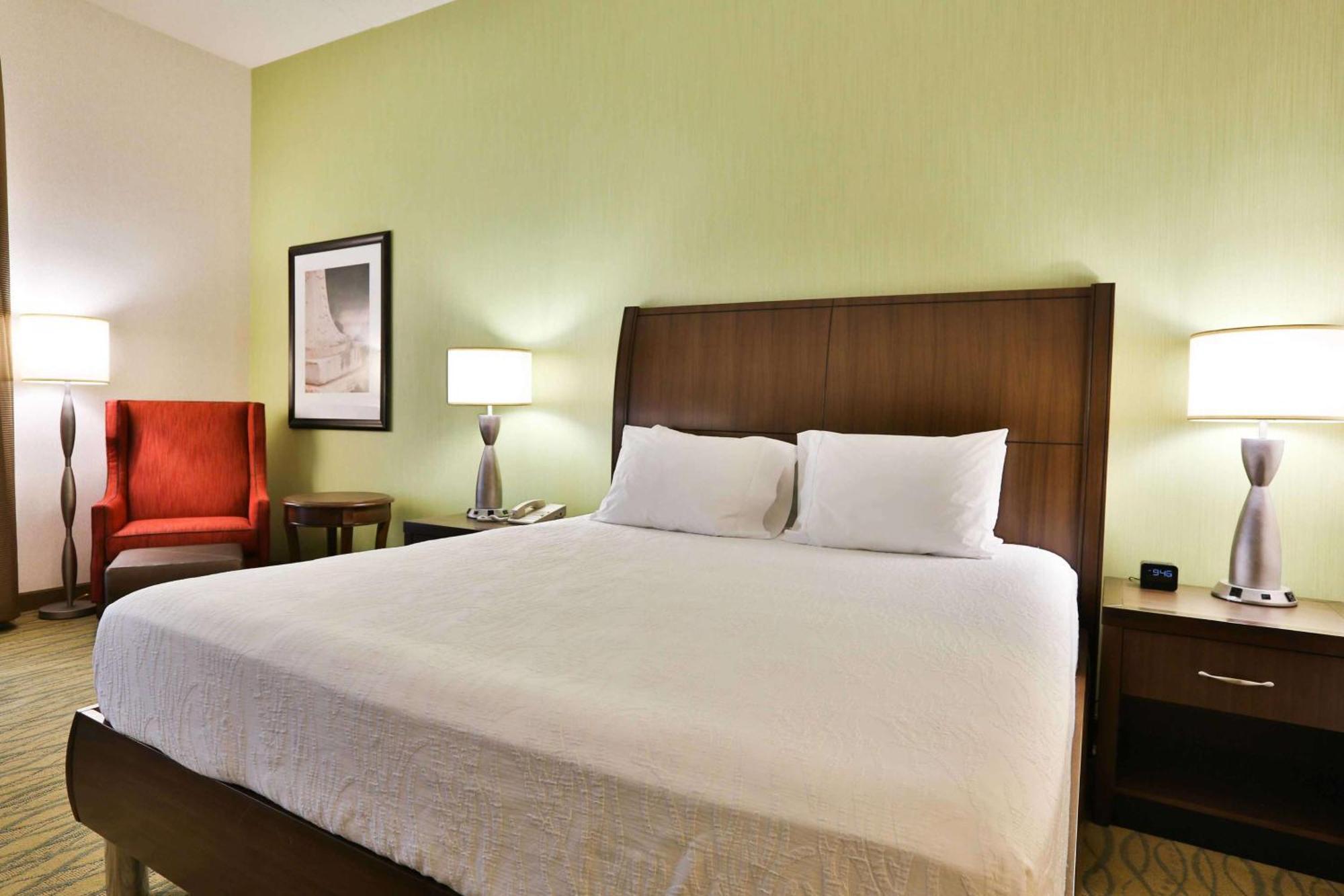 Hilton Garden Inn Стейт Колидж Екстериор снимка