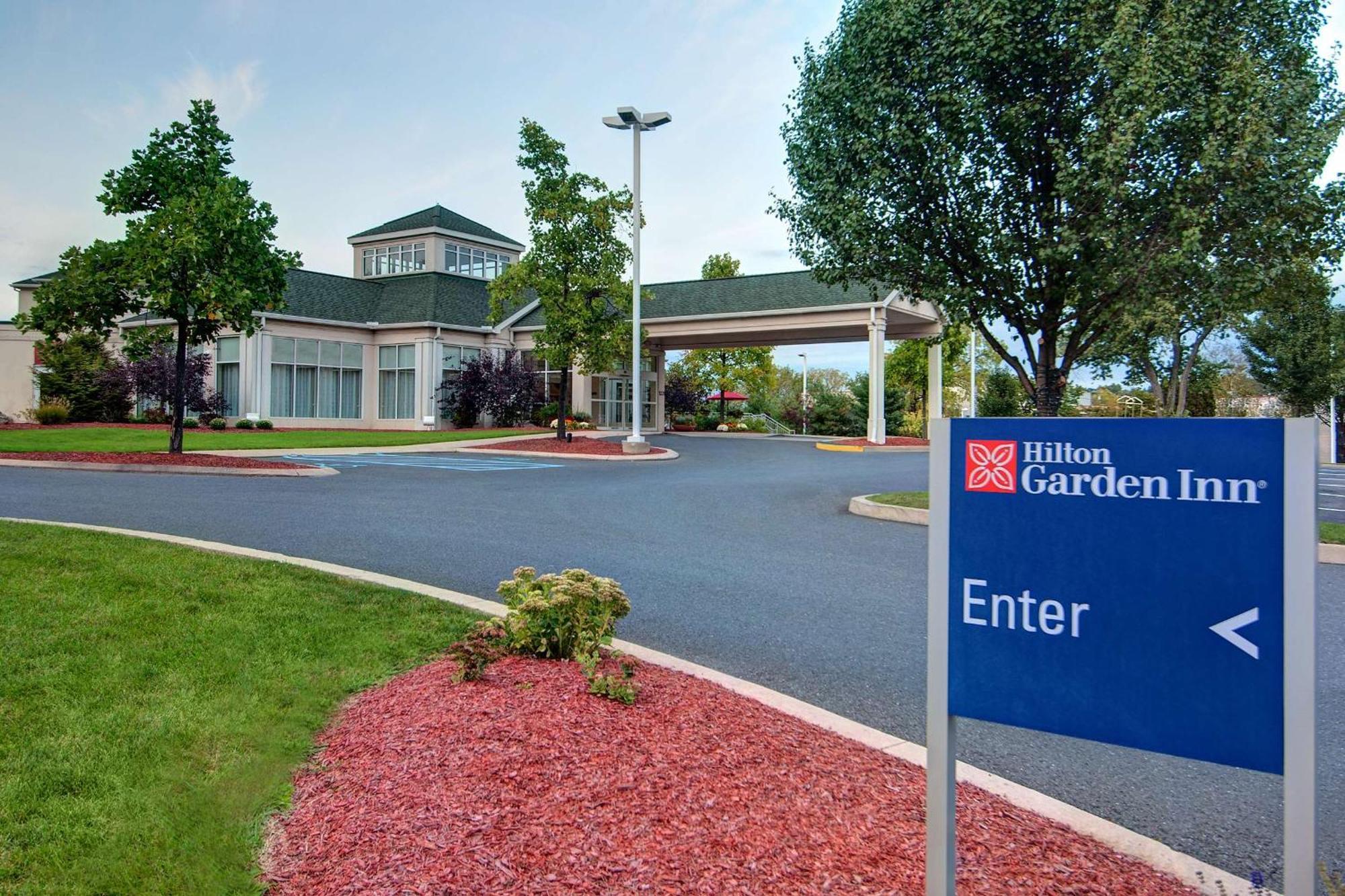 Hilton Garden Inn Стейт Колидж Екстериор снимка