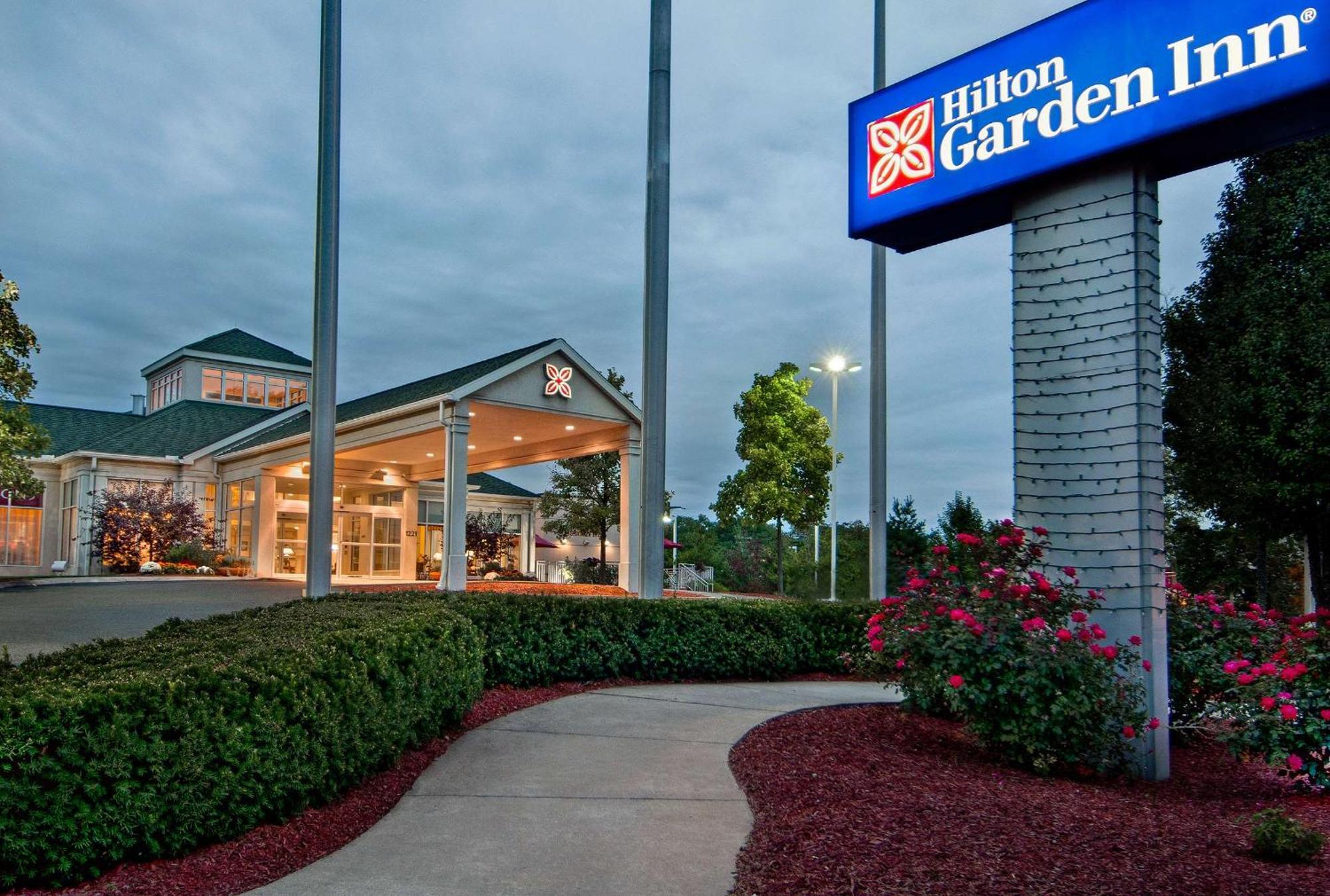 Hilton Garden Inn Стейт Колидж Екстериор снимка